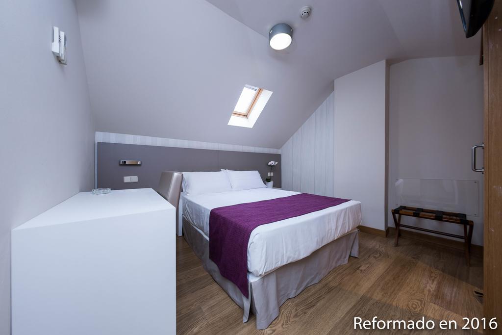 Hotel Di' Carlo Madrid Exteriér fotografie